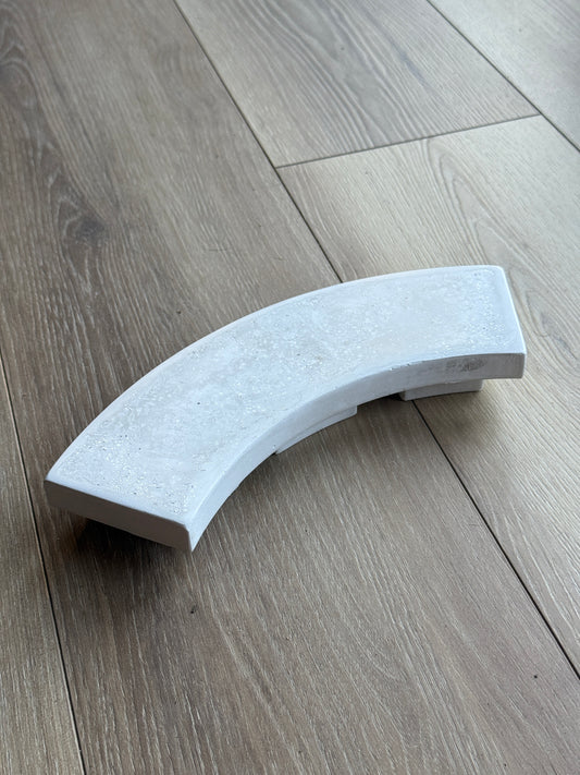 Curved Concrete Fingerboard Ledge